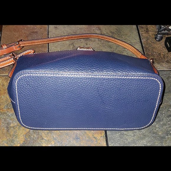 DOONEY & BOURKE Small Blue Pebble Leather Purse - Picture 5 of 5